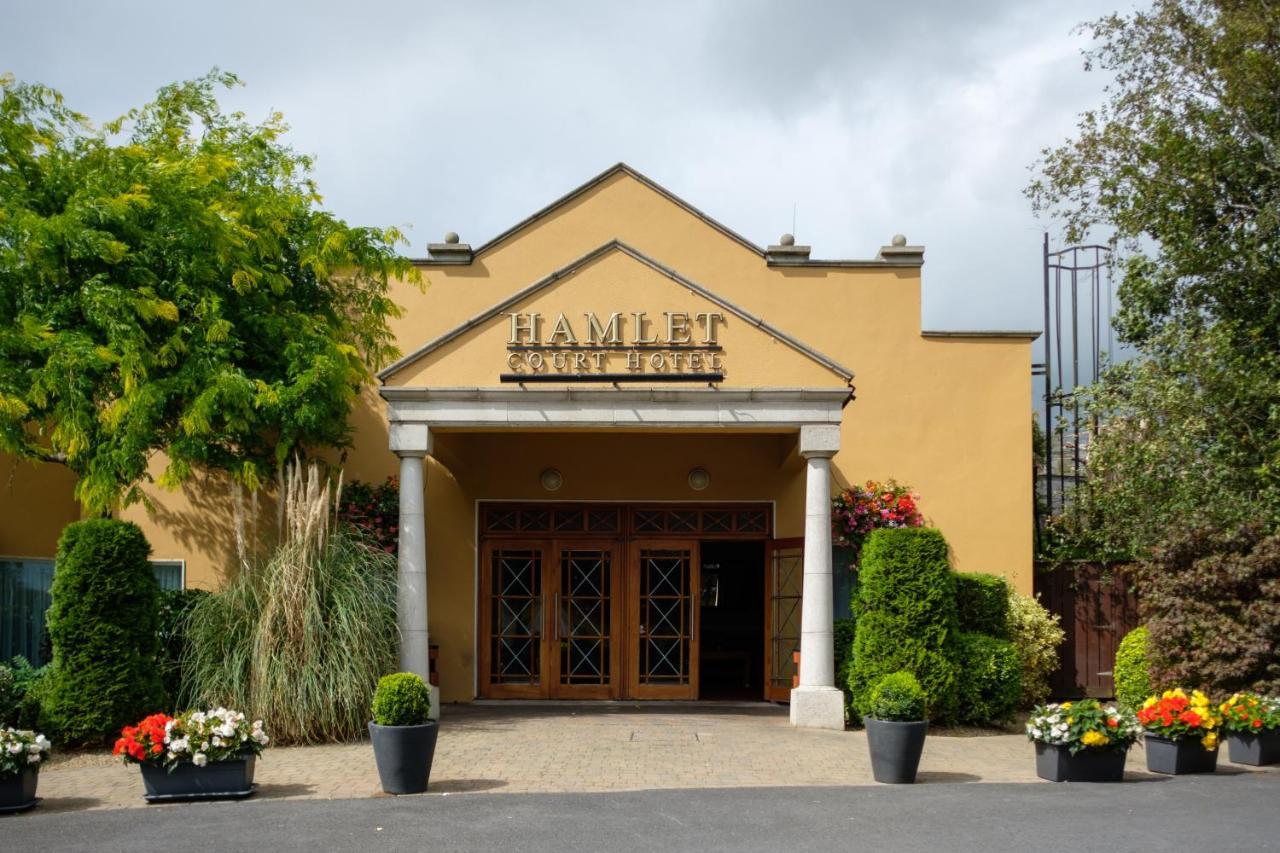Hamlet Court Hotel Johnstown Bridge Exteriör bild